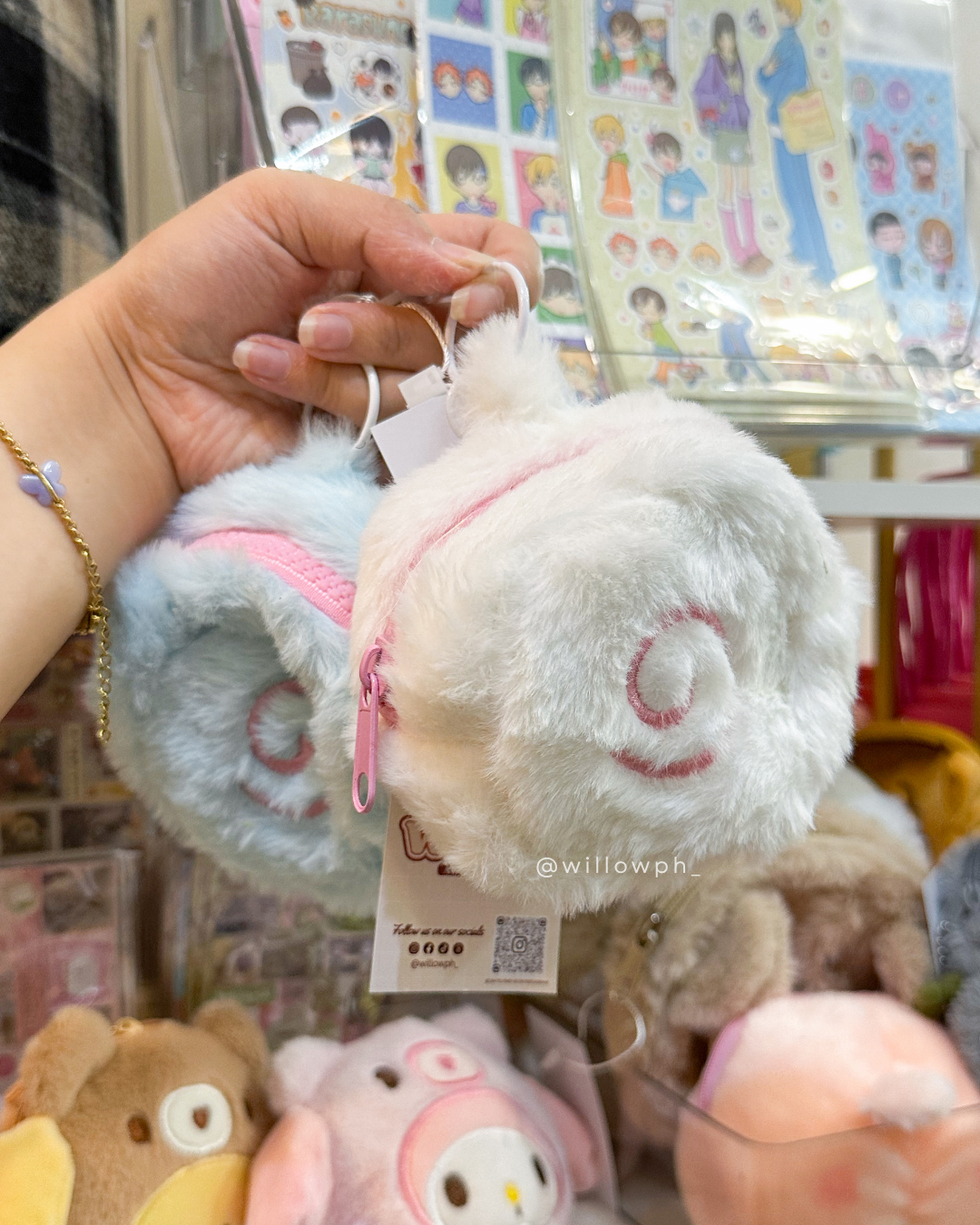 Fluffy Fish Cake Purse