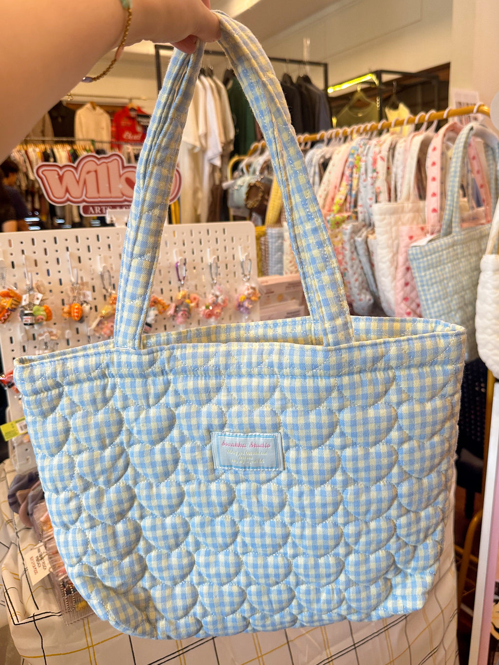 Dainty Carry Tote